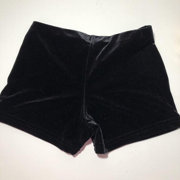 velvet shorts - Picture 3 of 3